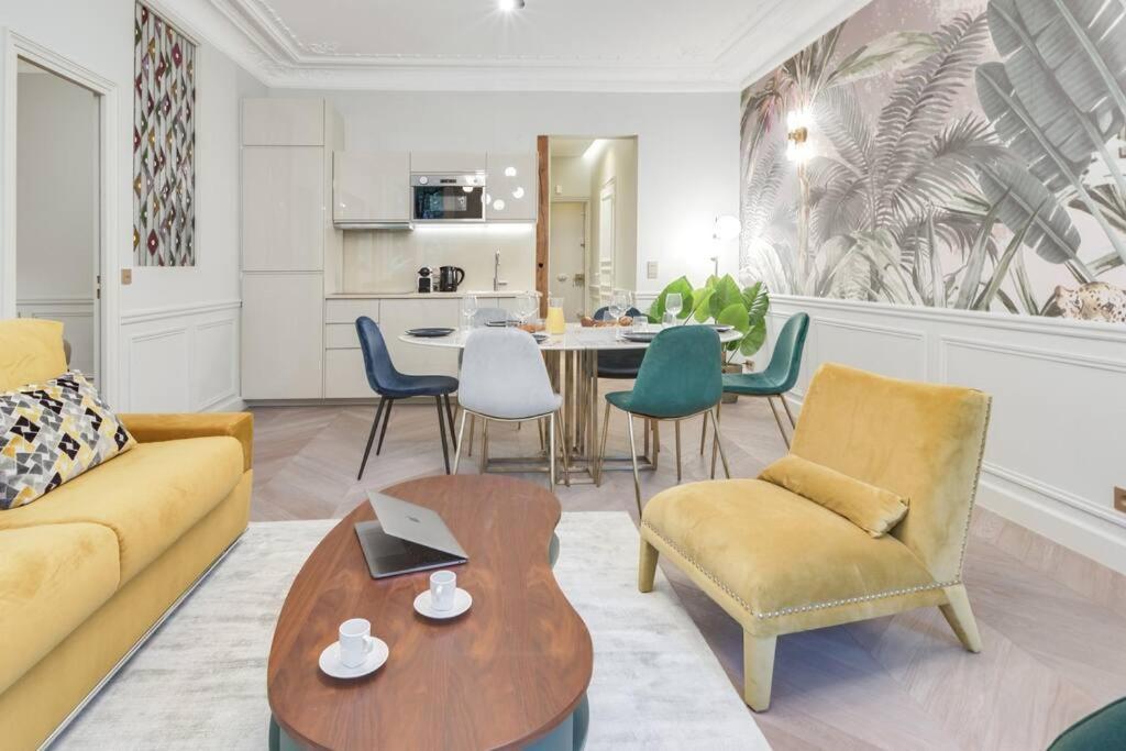 Apartamento Bright And Gorgeous Flat In The Heart Of París Exterior foto