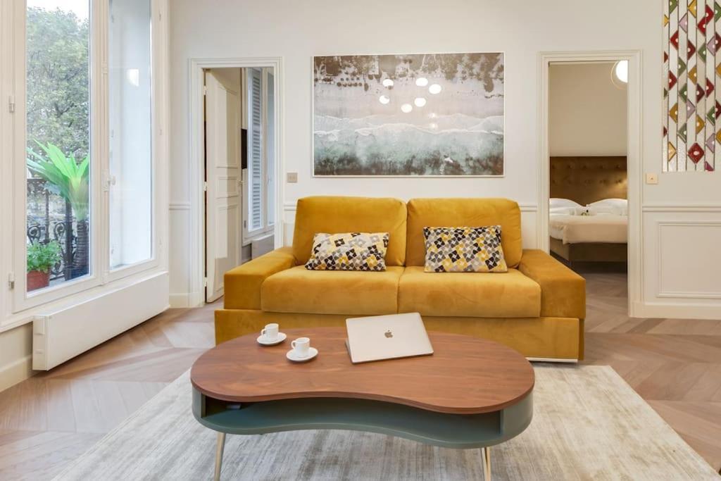 Apartamento Bright And Gorgeous Flat In The Heart Of París Exterior foto