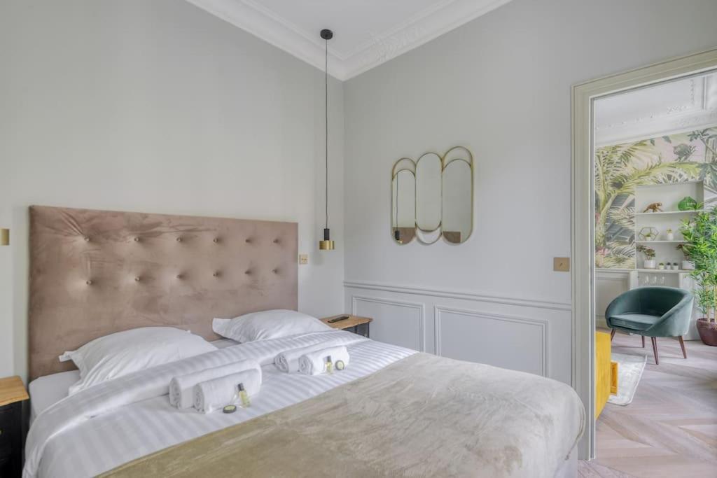 Apartamento Bright And Gorgeous Flat In The Heart Of París Exterior foto