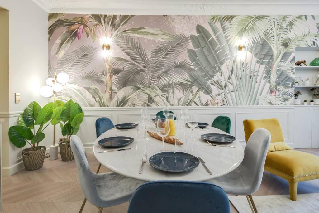 Apartamento Bright And Gorgeous Flat In The Heart Of París Exterior foto